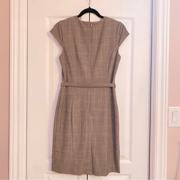 H&M Belted Workwear Dress - Picture 6 of 6